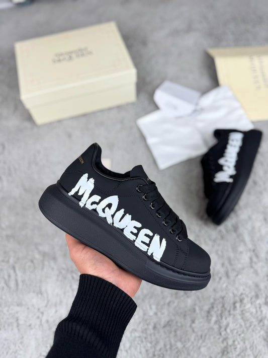 Alexander McQueen - Oversized Sneaker