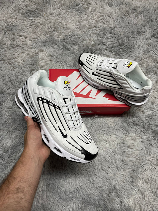 Nike TN Tuned - White/Black