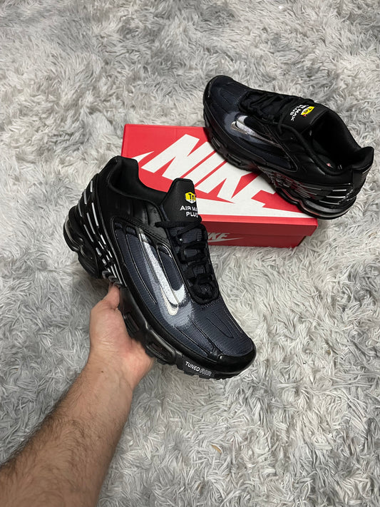 Nike TN Tuned - Black/Silver