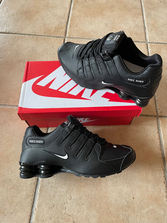 Nike Shox - R4
