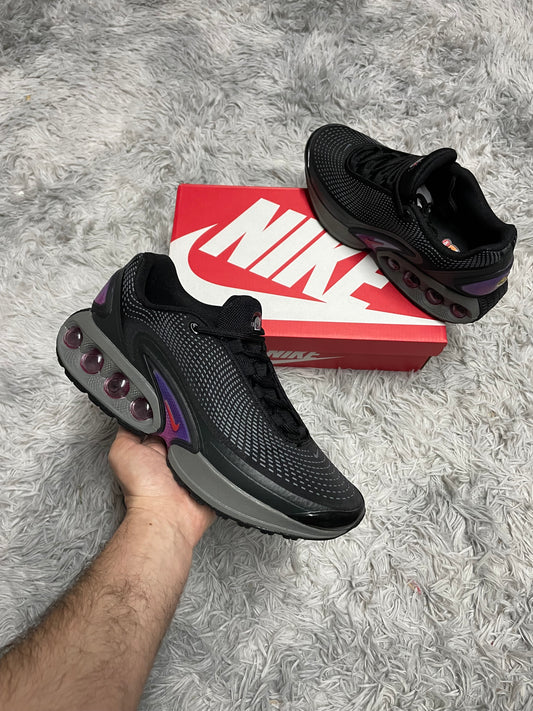 Nike DN - Black/Red