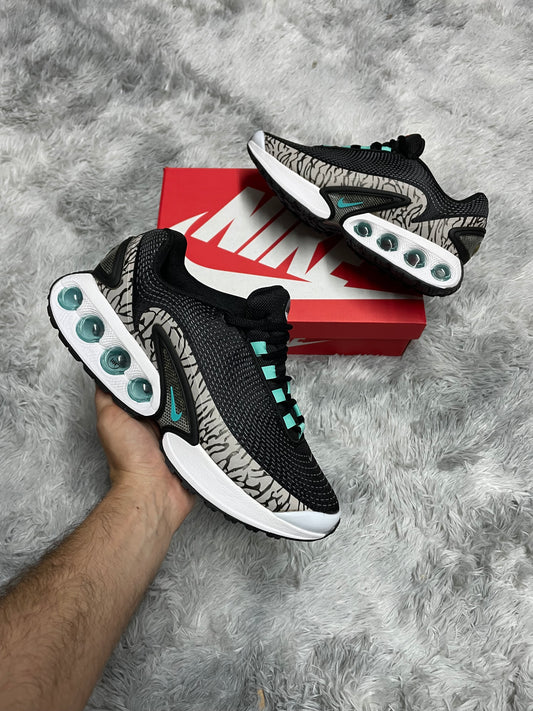 Nike DN - TW/Sky