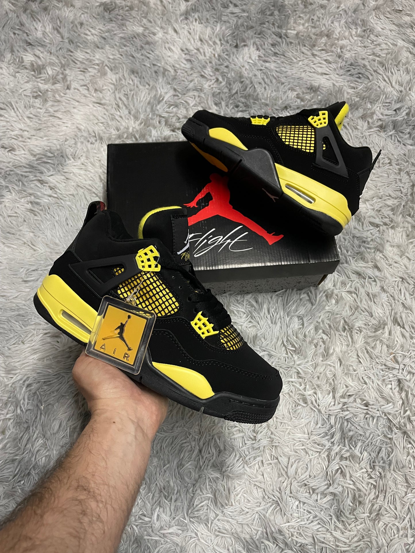 Air Jordan 4 - Retro Thunder
